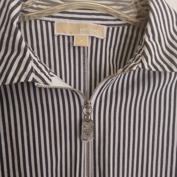 MICHAEL Michael Kors Striped Top - Picture 2 of 5